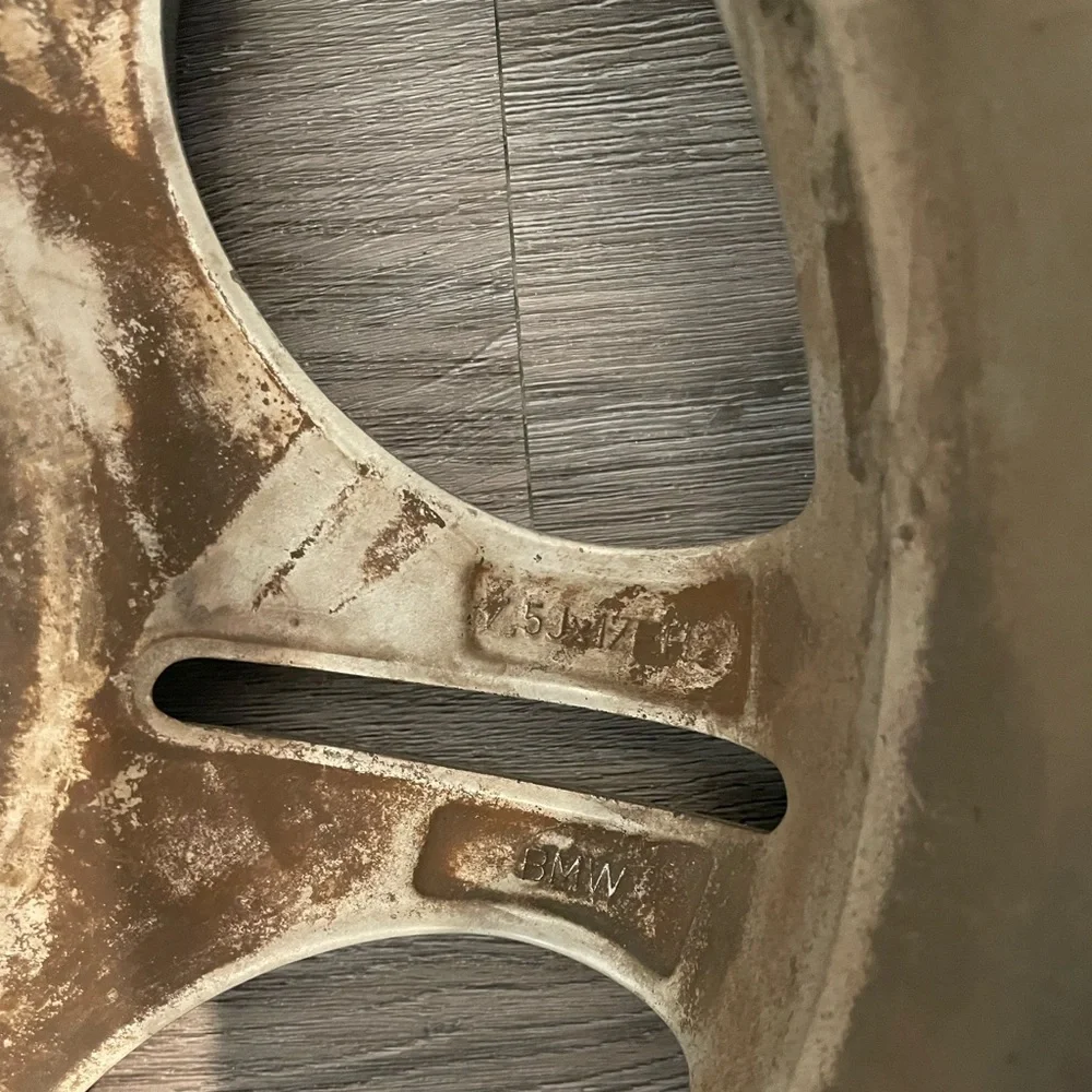 BMW Rims - Picture 4 of 4